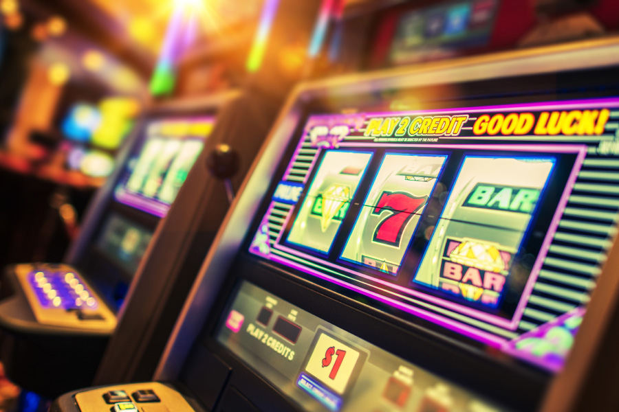 Mastering Slot Machines: A Beginner’s Guide to Optimal Strategy for Slots